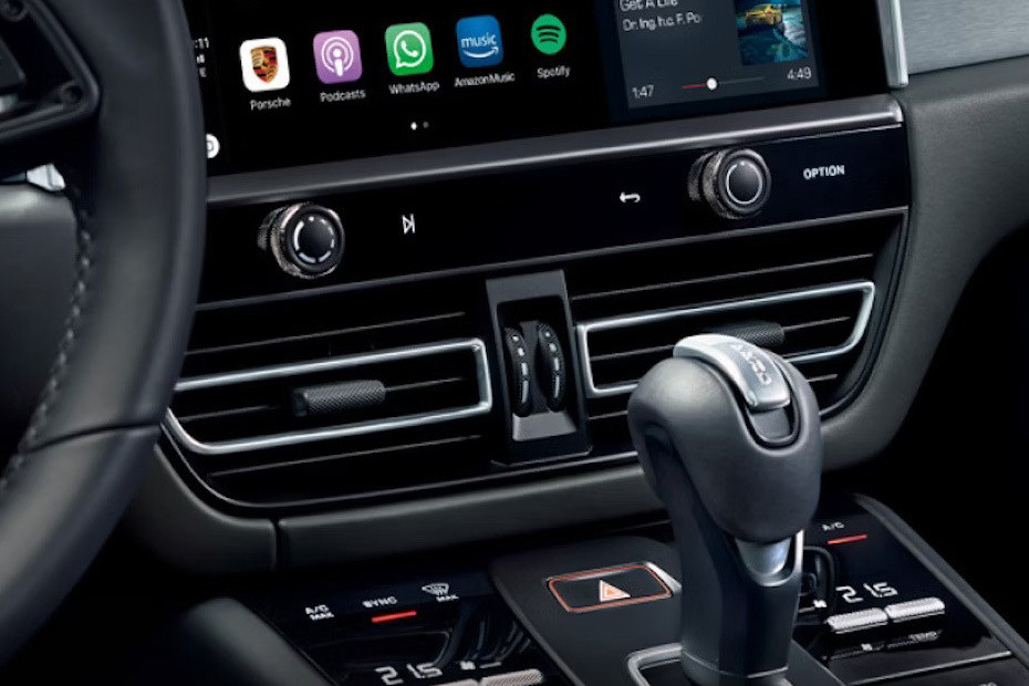 Front AC Controls of Porsche Macan Front AC Controls of Porsche Macan