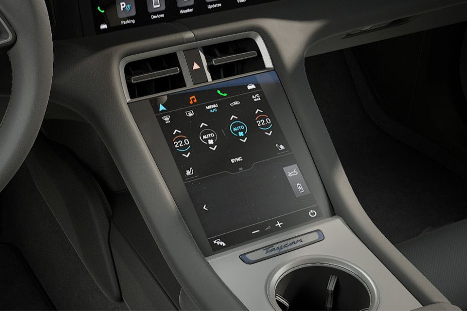 Front AC Controls of بورش تايكان Front AC Controls of بورش تايكان