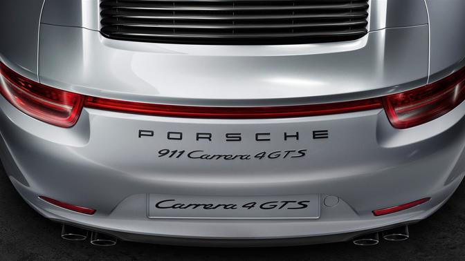 Porsche 911 Carrera 4 GTS