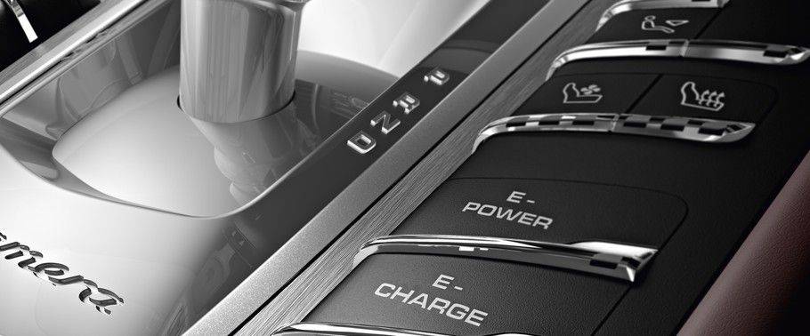 Center Controls of بورش Panamera Diesel Center Controls of بورش Panamera Diesel