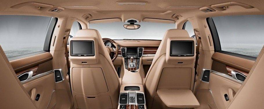 Rear Seat Entertainment of بورش Panamera Diesel Rear Seat Entertainment of بورش Panamera Diesel