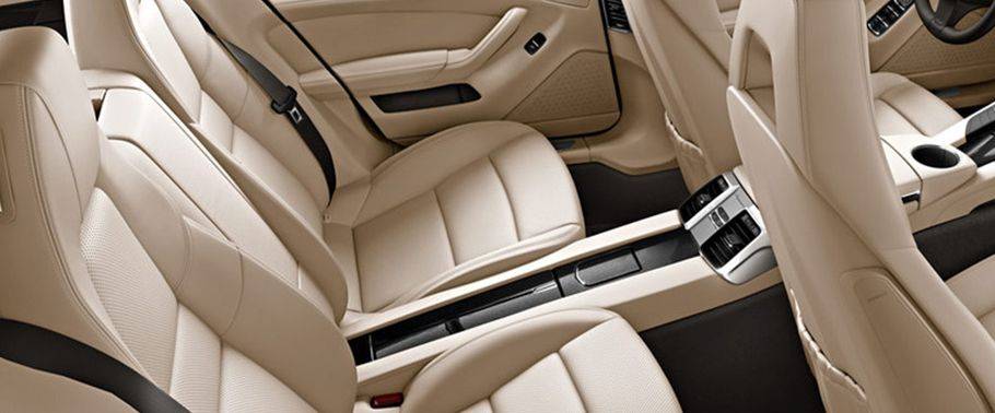 بورش Panamera Diesel Rear Seats بورش Panamera Diesel Rear Seats