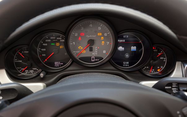 Panamera Turbo S TachoMeter Panamera Turbo S TachoMeter