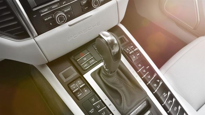 بورش Macan S Diesel Gear Shifter بورش Macan S Diesel Gear Shifter