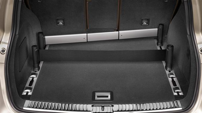 Cayenne S Diesel Trunk Open