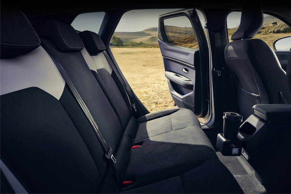 رينو داستر Rear Seats