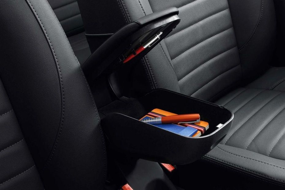 Duster (2012-2021) Front Center Divider Duster (2012-2021) Front Center Divider