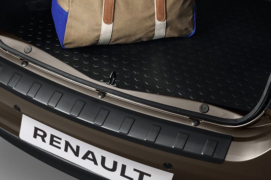 Storage Closer View of Renault Symbol Storage Closer View of Renault Symbol