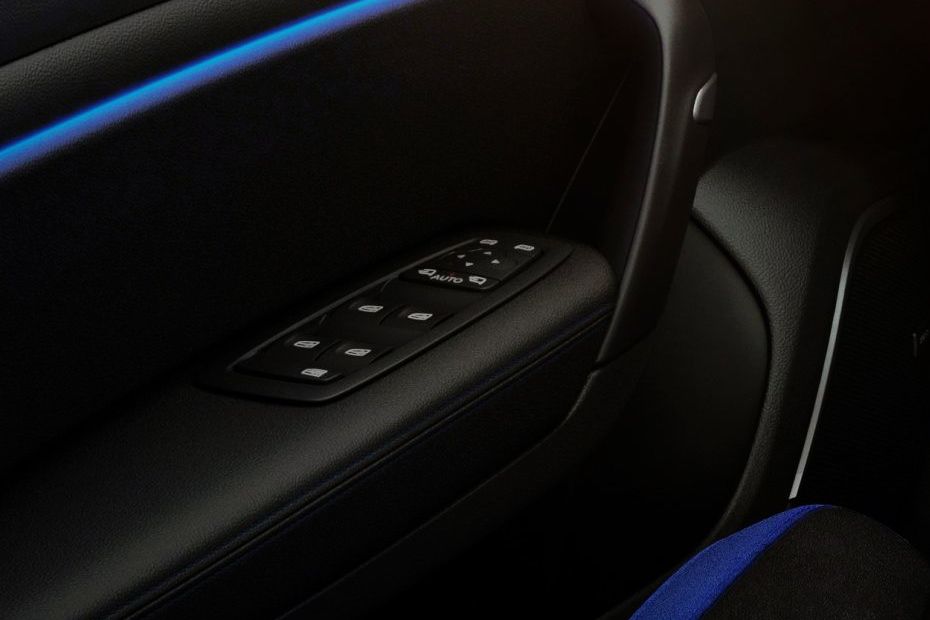Renault Megane GT Drivers Side In Side Door Controls Renault Megane GT Drivers Side In Side Door Controls