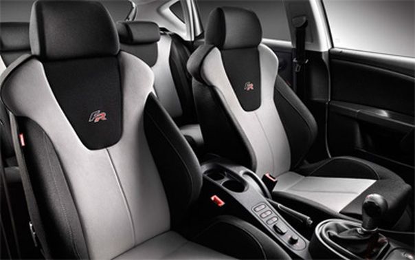 LEON 5DR Passenger Seat LEON 5DR Passenger Seat
