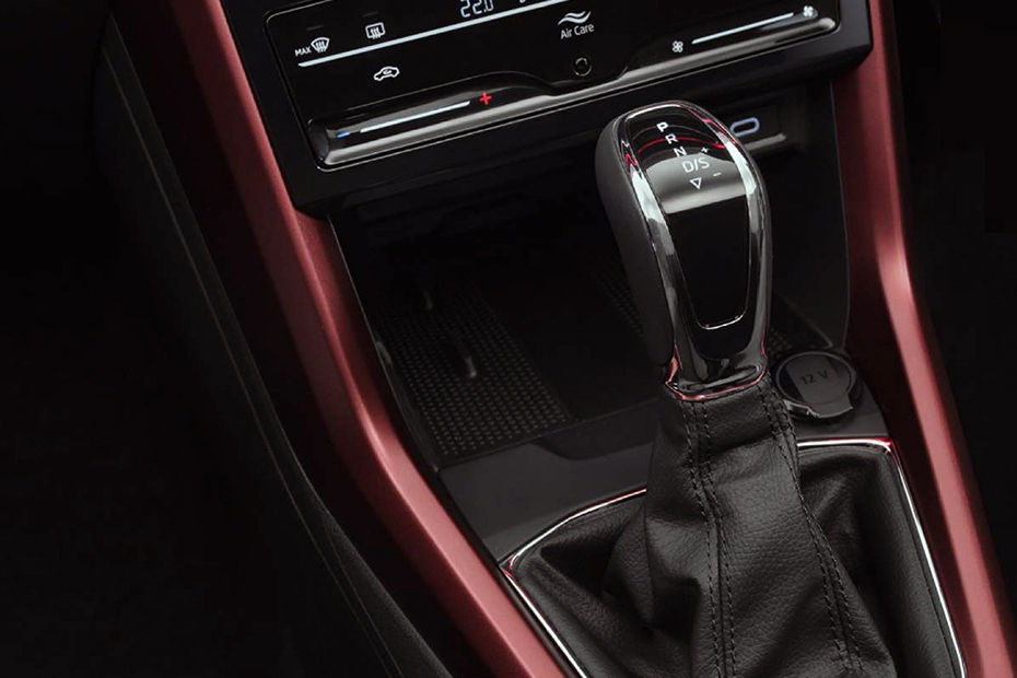 Skoda Kushaq Gear Shifter