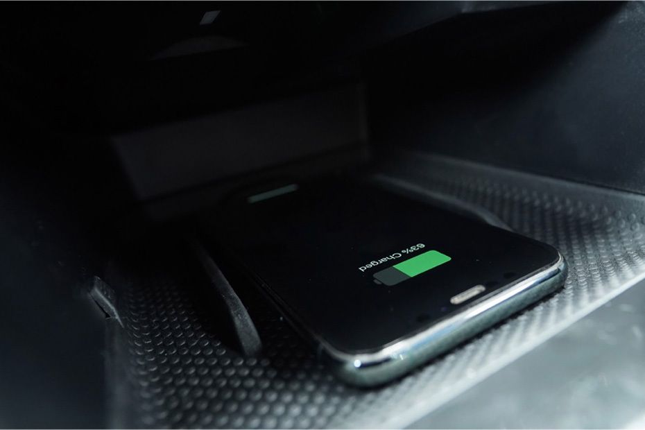 Power Accessories Outlet View of Skoda Kushaq Power Accessories Outlet View of Skoda Kushaq