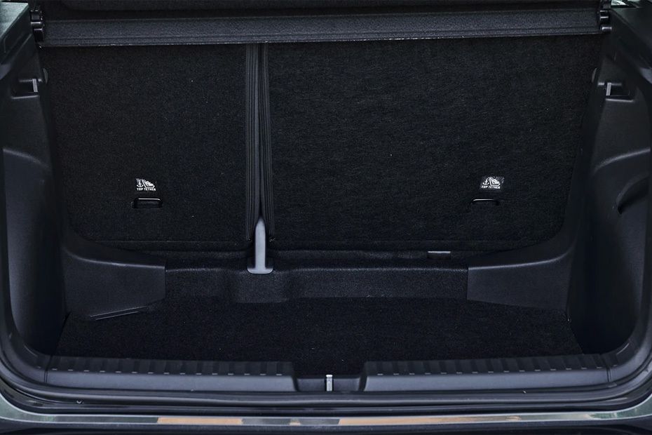 Storage Closer View of Skoda Kushaq Storage Closer View of Skoda Kushaq