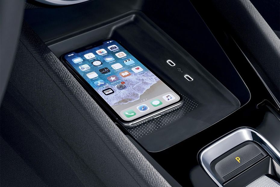 Power Accessories Outlet View of Skoda Octavia Power Accessories Outlet View of Skoda Octavia