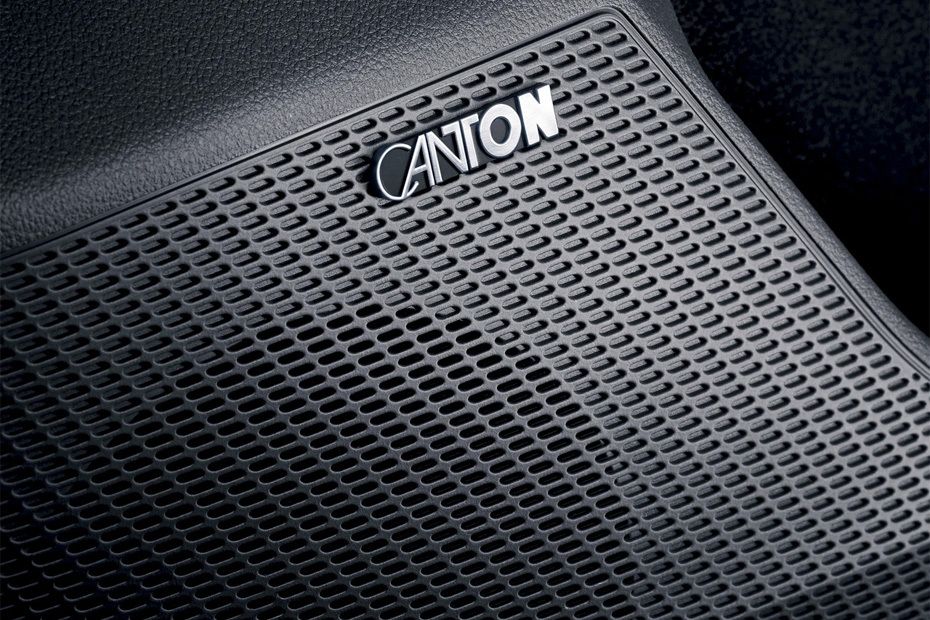 Speakers View of Skoda Octavia Speakers View of Skoda Octavia