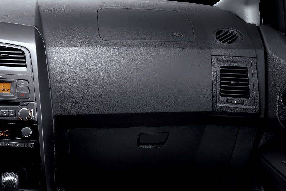 Actyon Sport Front Side Ac Vents Actyon Sport Front Side Ac Vents