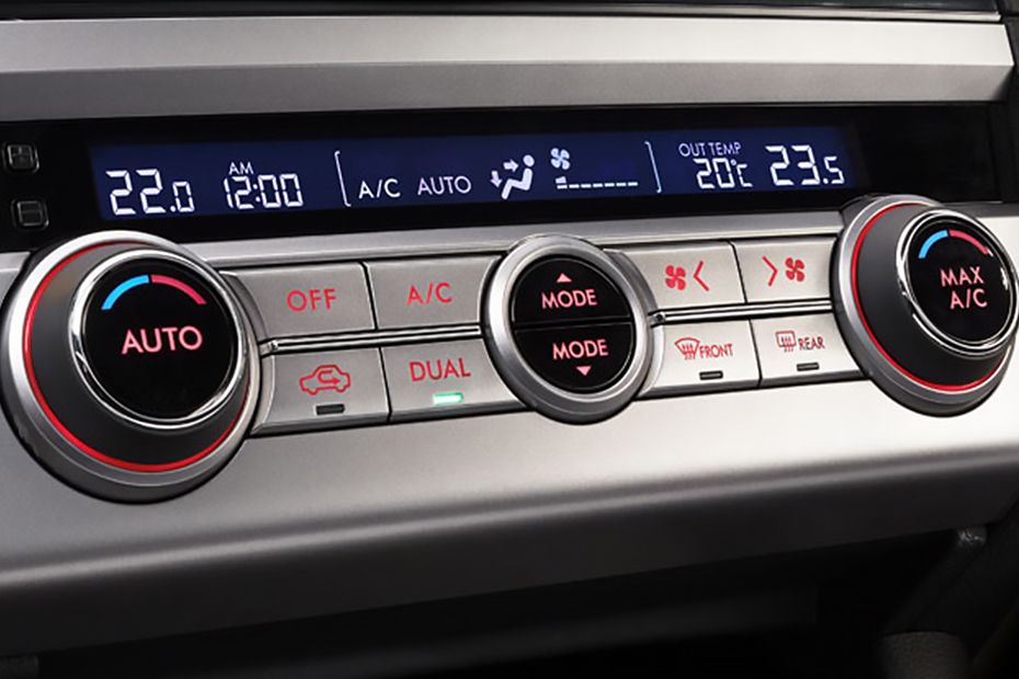 Front AC Controls of Subaru Legacy Front AC Controls of Subaru Legacy
