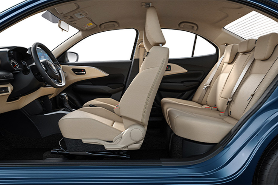 Suzuki Dzire Front And Rear Seats Together Suzuki Dzire Front And Rear Seats Together