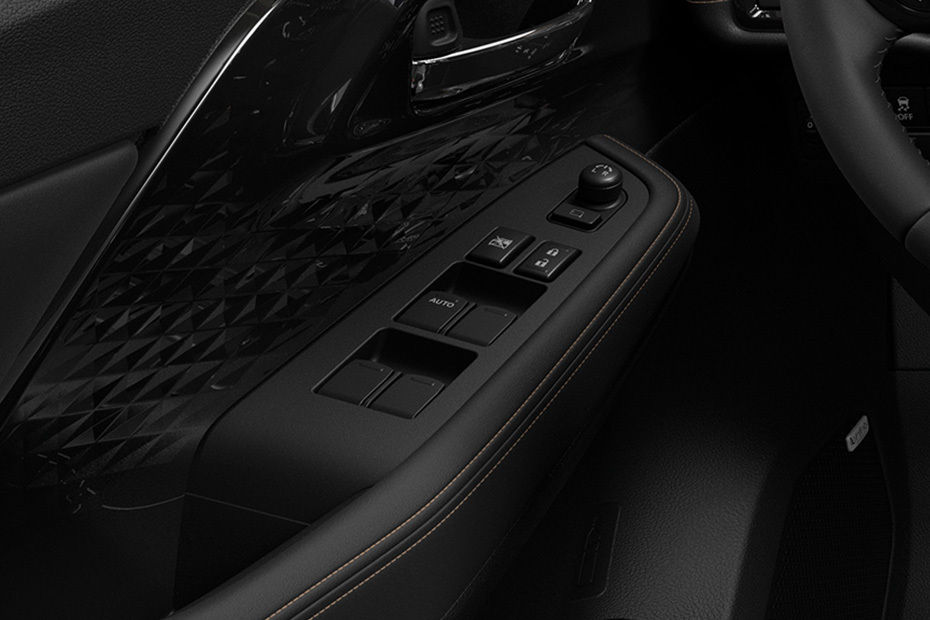 سوزوكي أكروس Drivers Side In Side Door Controls