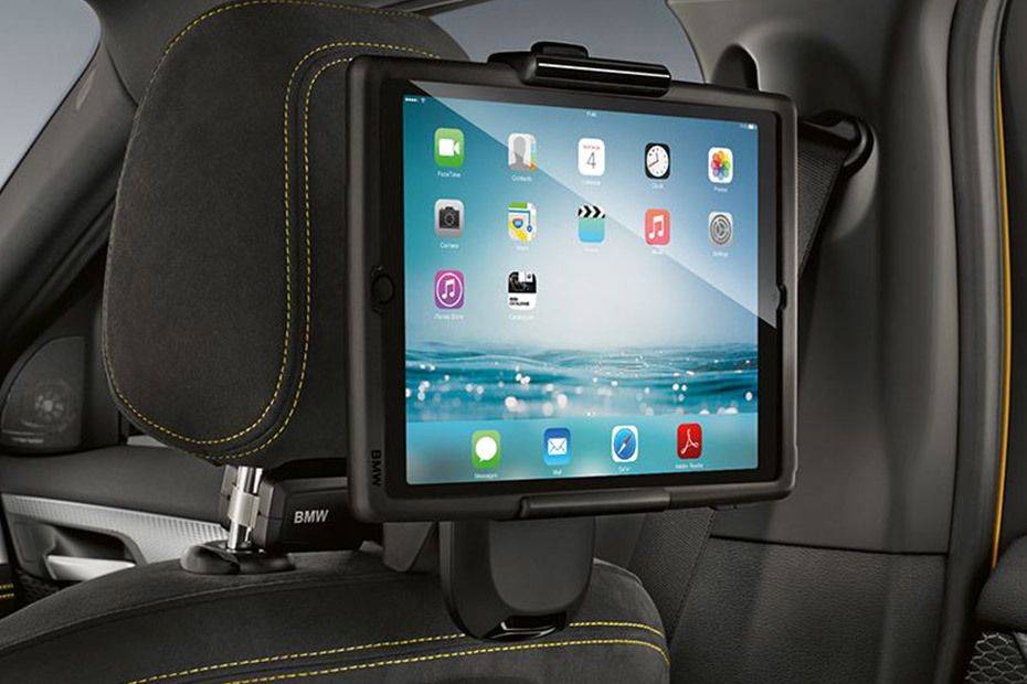 Rear Seat Entertainment of BMW X2 (2022-2023) Rear Seat Entertainment of BMW X2 (2022-2023)