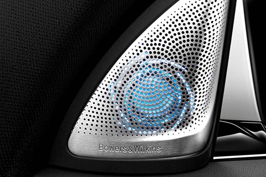 Speakers View of بي إم دبليو 6 Series Gran Turismo Speakers View of بي إم دبليو 6 Series Gran Turismo