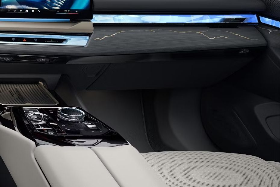 بي إم دبليو الفئة 5 Glove Box بي إم دبليو الفئة 5 Glove Box