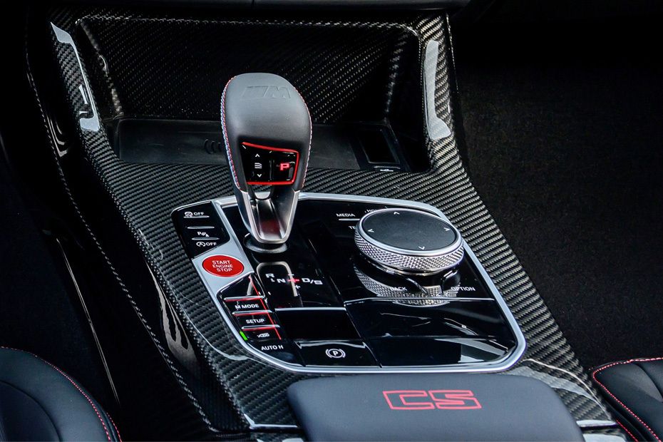 Center Controls of BMW M3 Touring Center Controls of BMW M3 Touring