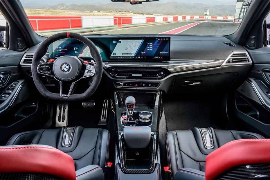 Dashboard View of M3 Touring Dashboard View of M3 Touring