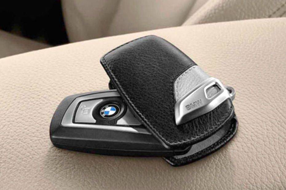بي إم دبليو 1 Series 5 Door Keychain Fob بي إم دبليو 1 Series 5 Door Keychain Fob