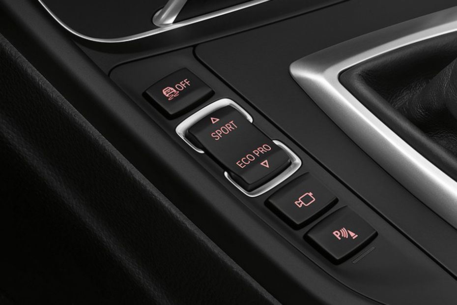 Center Controls of بي إم دبليو 3 Series Gran Turismo Center Controls of بي إم دبليو 3 Series Gran Turismo