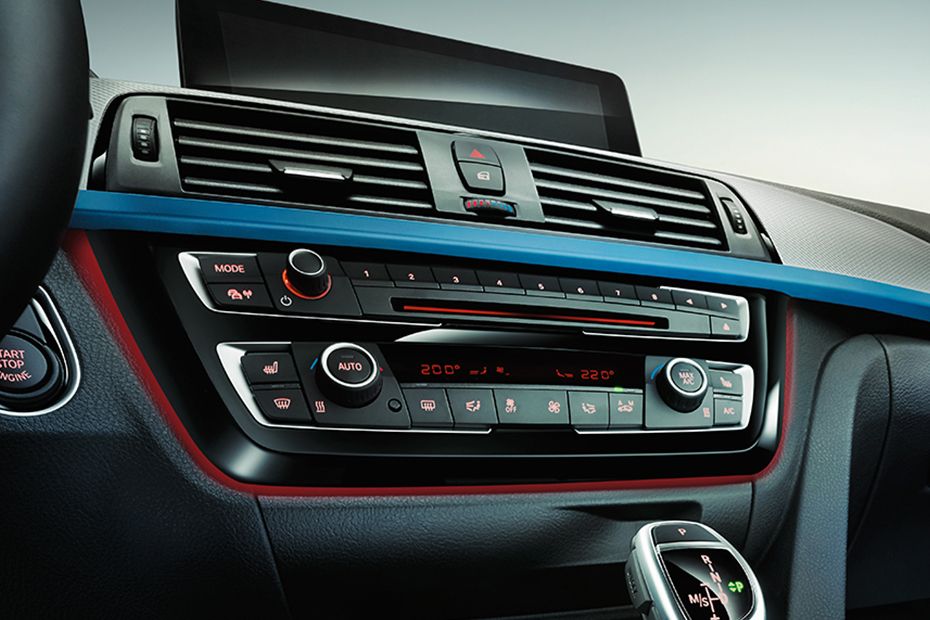 Side AC Controls of بي إم دبليو 3 Series Gran Turismo Side AC Controls of بي إم دبليو 3 Series Gran Turismo