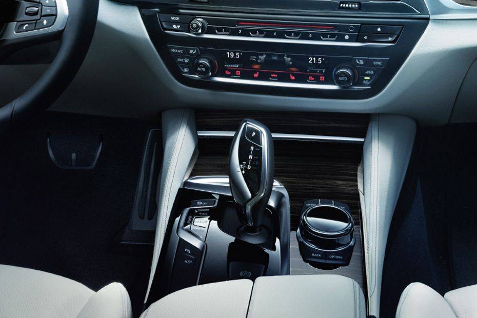 BMW 5 Series Sedan Gear Shifter BMW 5 Series Sedan Gear Shifter