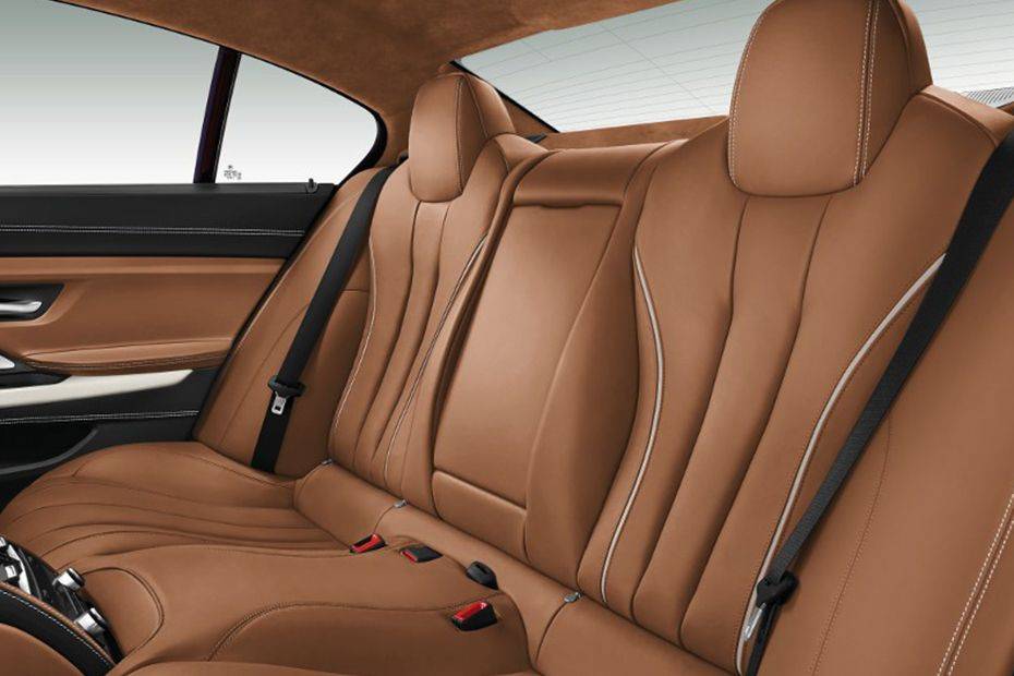 بي إم دبليو 6 Series Gran Coupe Rear Seats بي إم دبليو 6 Series Gran Coupe Rear Seats