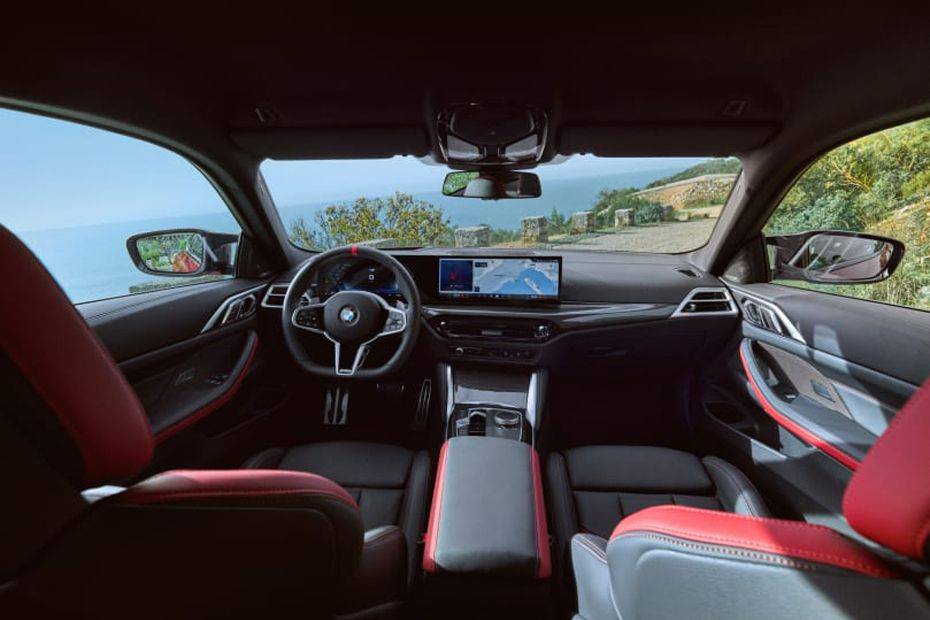 Dashboard View of 4 سلسلة كوبيه Dashboard View of 4 سلسلة كوبيه