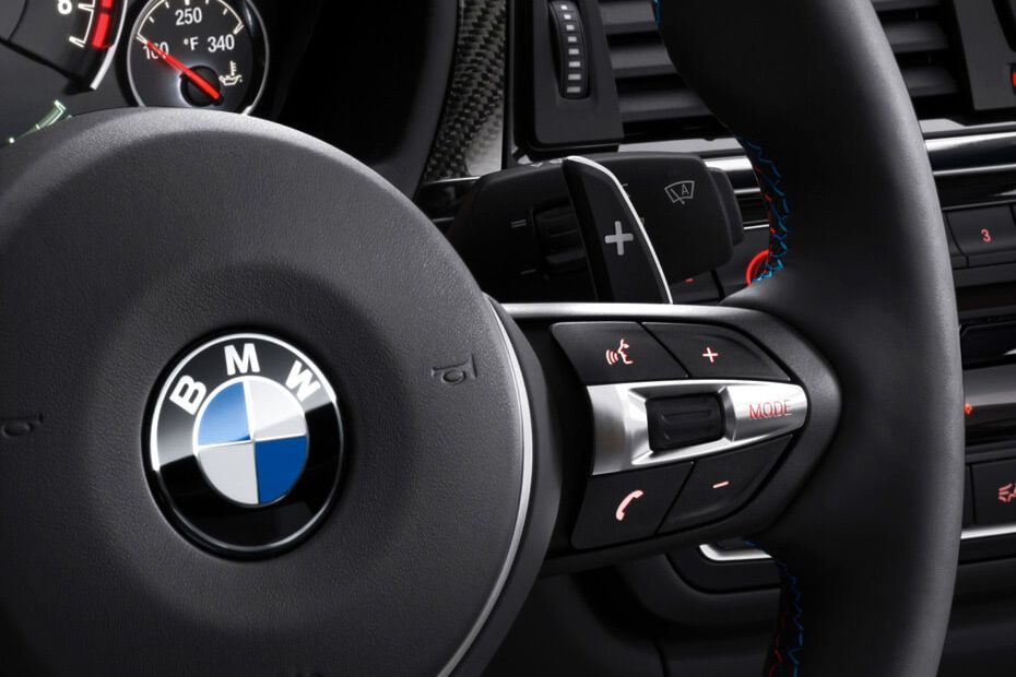 BMW M4 Coupe Multi Function Steering BMW M4 Coupe Multi Function Steering