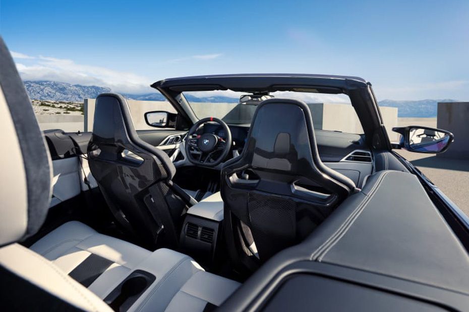 بي إم دبليو قابلة للتحويلM4 Front And Rear Seats Together بي إم دبليو قابلة للتحويلM4 Front And Rear Seats Together