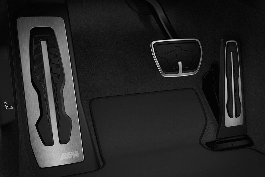 M5 Sedan Richbrook Competition Foot Pedal Set M5 Sedan Richbrook Competition Foot Pedal Set