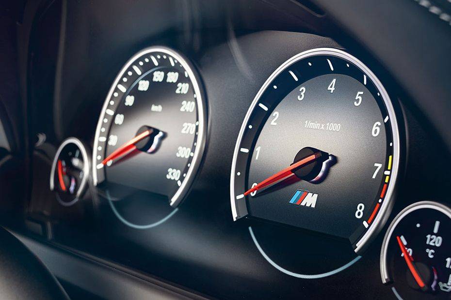 M6 Coupe TachoMeter M6 Coupe TachoMeter