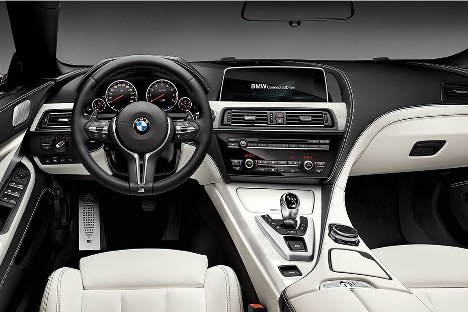 Dashboard View of M6 Convertible Dashboard View of M6 Convertible