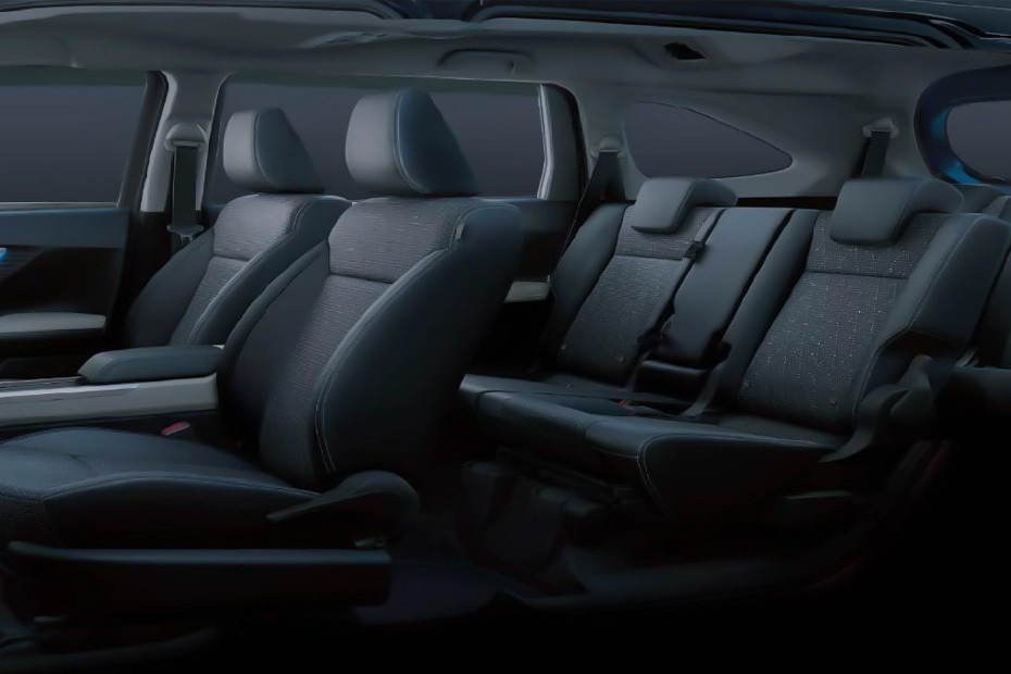تويوتا فيلوز Front And Rear Seats Together تويوتا فيلوز Front And Rear Seats Together