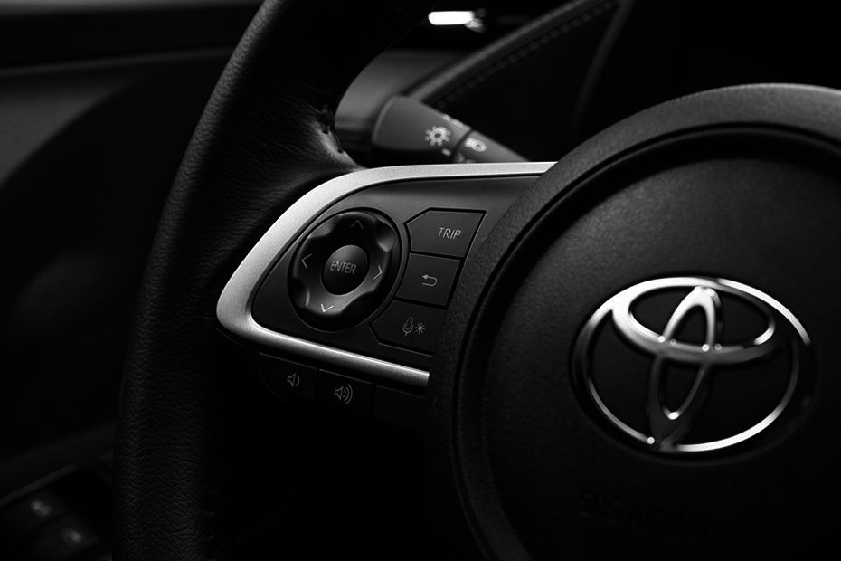 Toyota Yaris Multi Function Steering Toyota Yaris Multi Function Steering