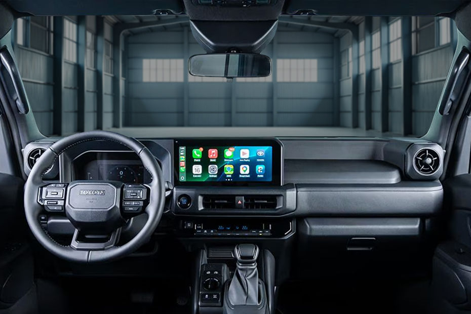 Dashboard View of FJ Cruiser