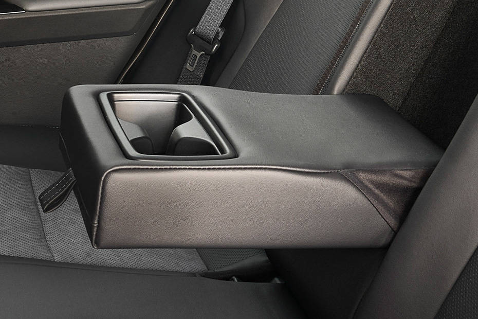 RAV4 2026 Armrest Rear RAV4 2026 Armrest Rear