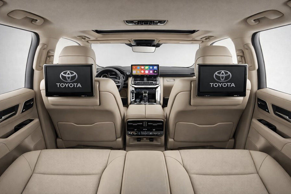 Rear Seat Entertainment of تويوتا لاند كروزر HEV ماكس