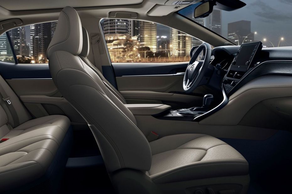 Camry HEV Front Seats