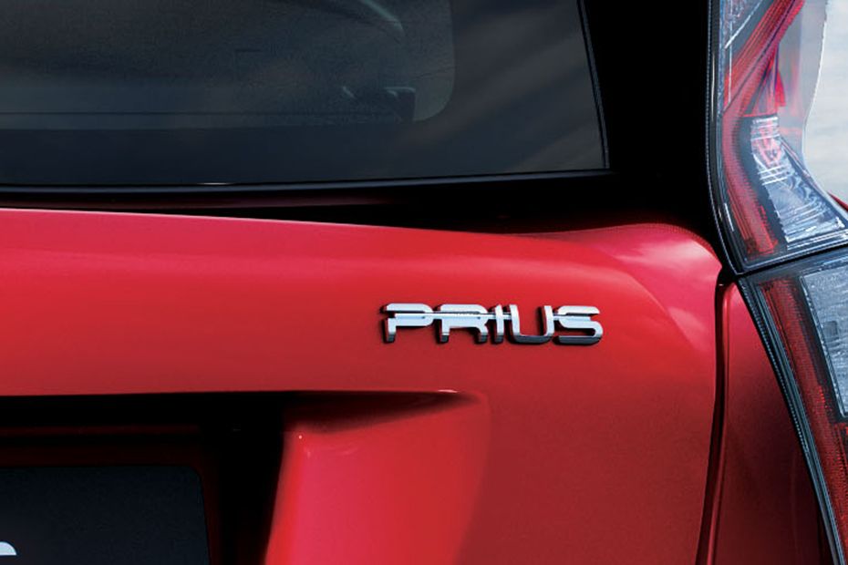 Toyota Prius (2017-2022) Toyota Prius (2017-2022)