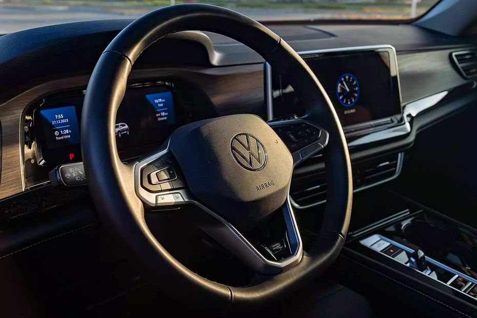 فلكس فاجن تيرامونت Steering Wheel فلكس فاجن تيرامونت Steering Wheel