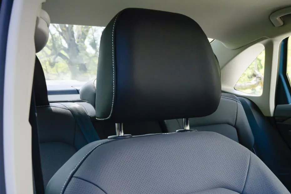 Jetta Front Seat Headrest Jetta Front Seat Headrest