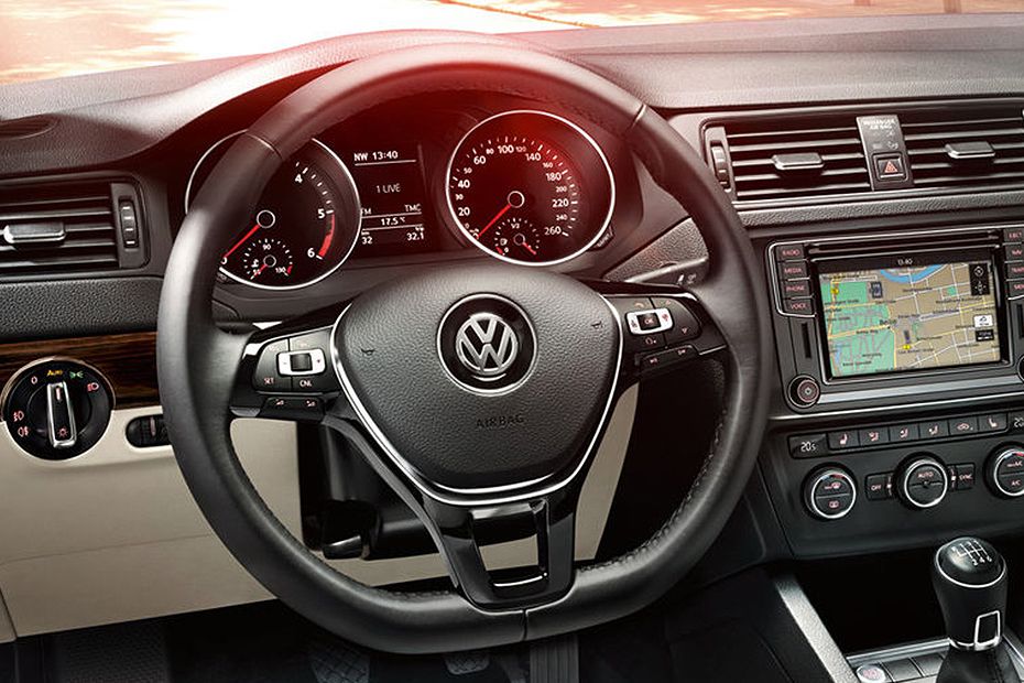 Volkswagen Jetta (2019-2023) Steering Wheel Volkswagen Jetta (2019-2023) Steering Wheel