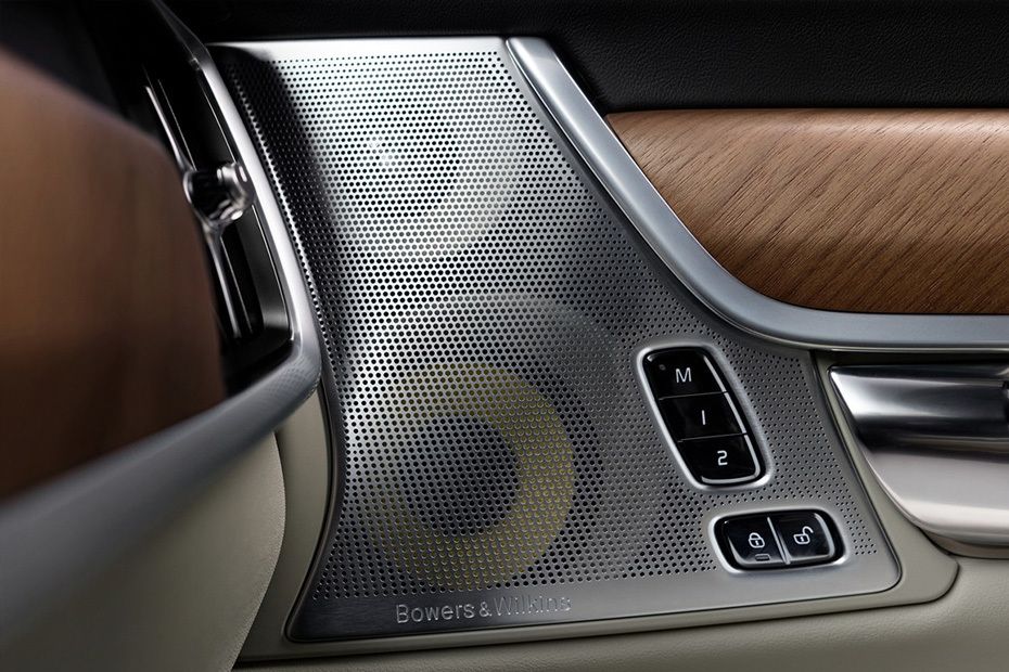 Speakers View of Volvo V90 Speakers View of Volvo V90